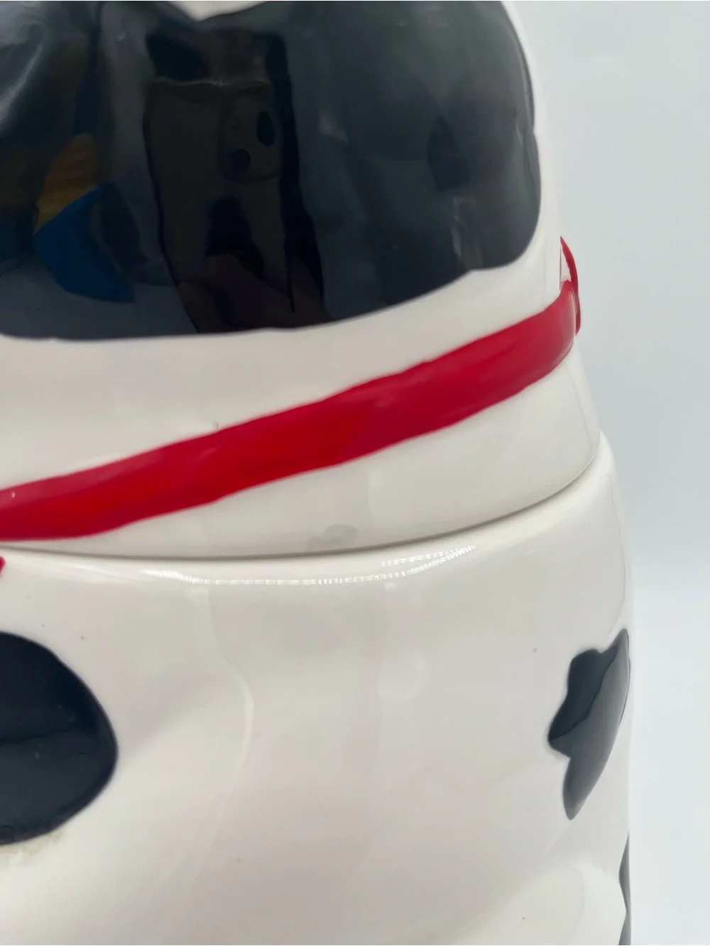 Unbranded dairy cow